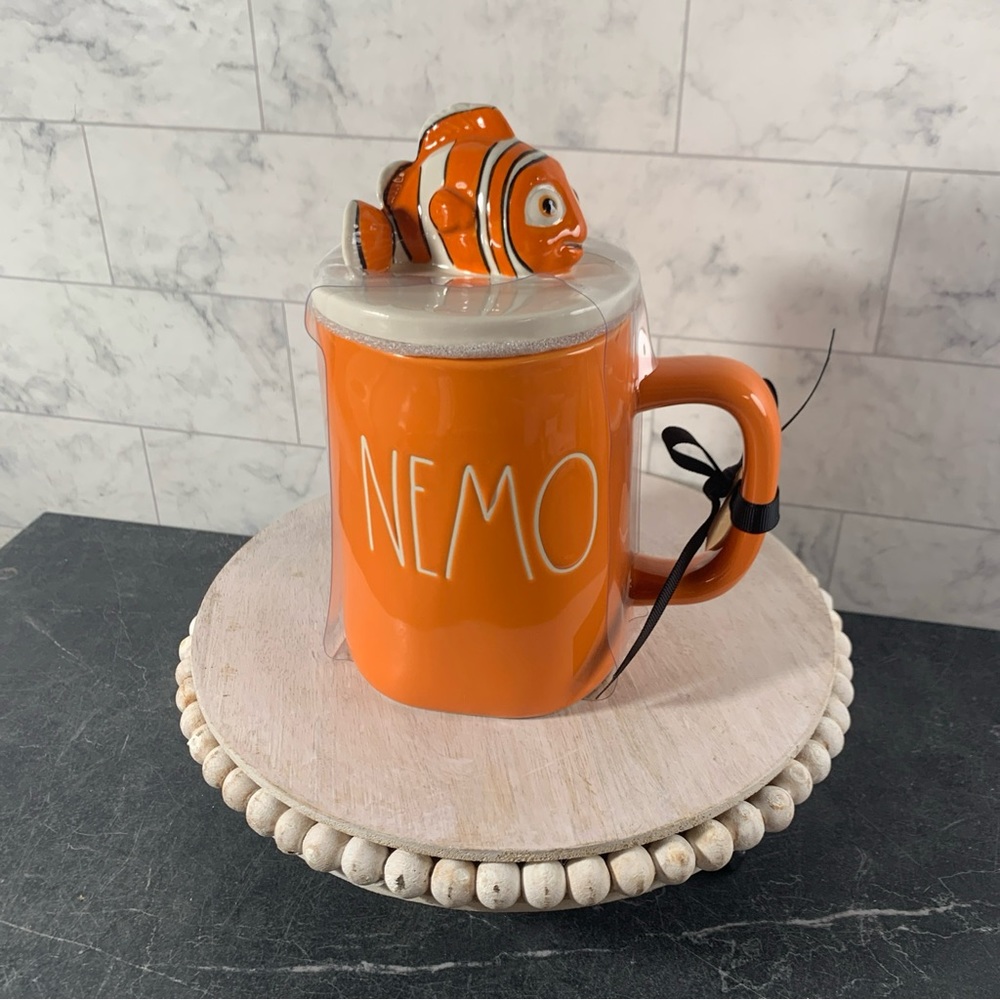 Nemo Mug RAE DUNN PIXAR NEMO Orange MUG WITH TOPPER NWT